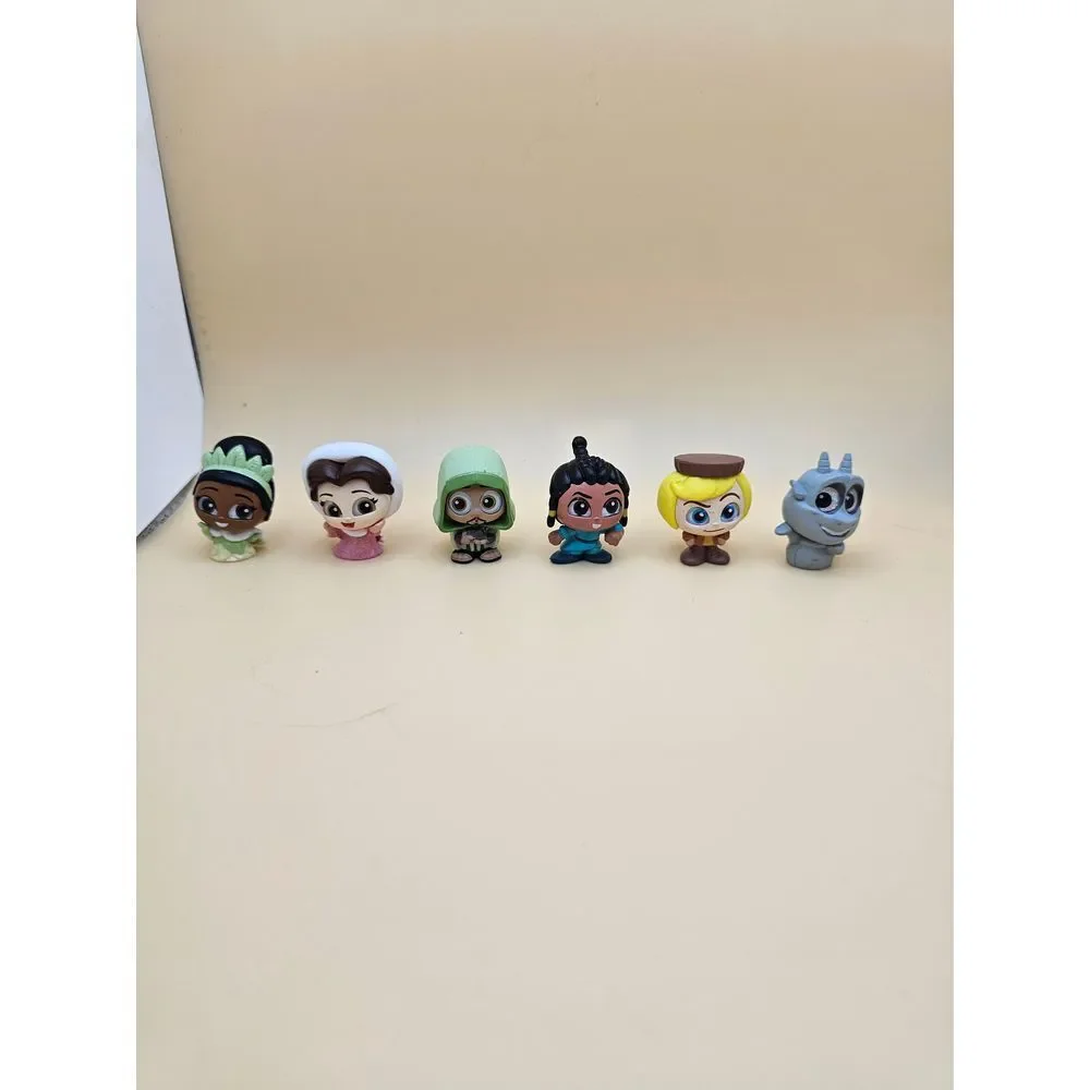 Disney doorables pick a doorable from mixed series - Picture 4 of 4